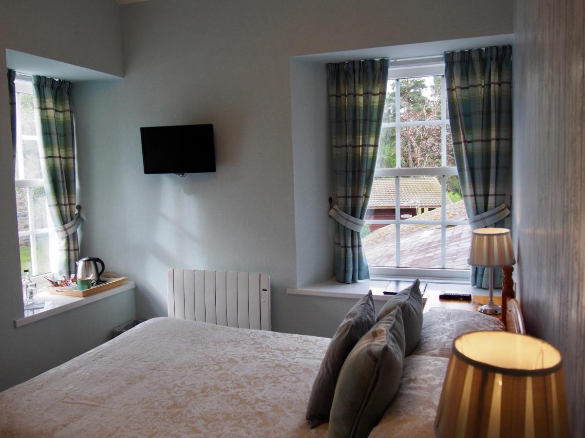 Fairwinds Hotel Карбридж Екстериор снимка